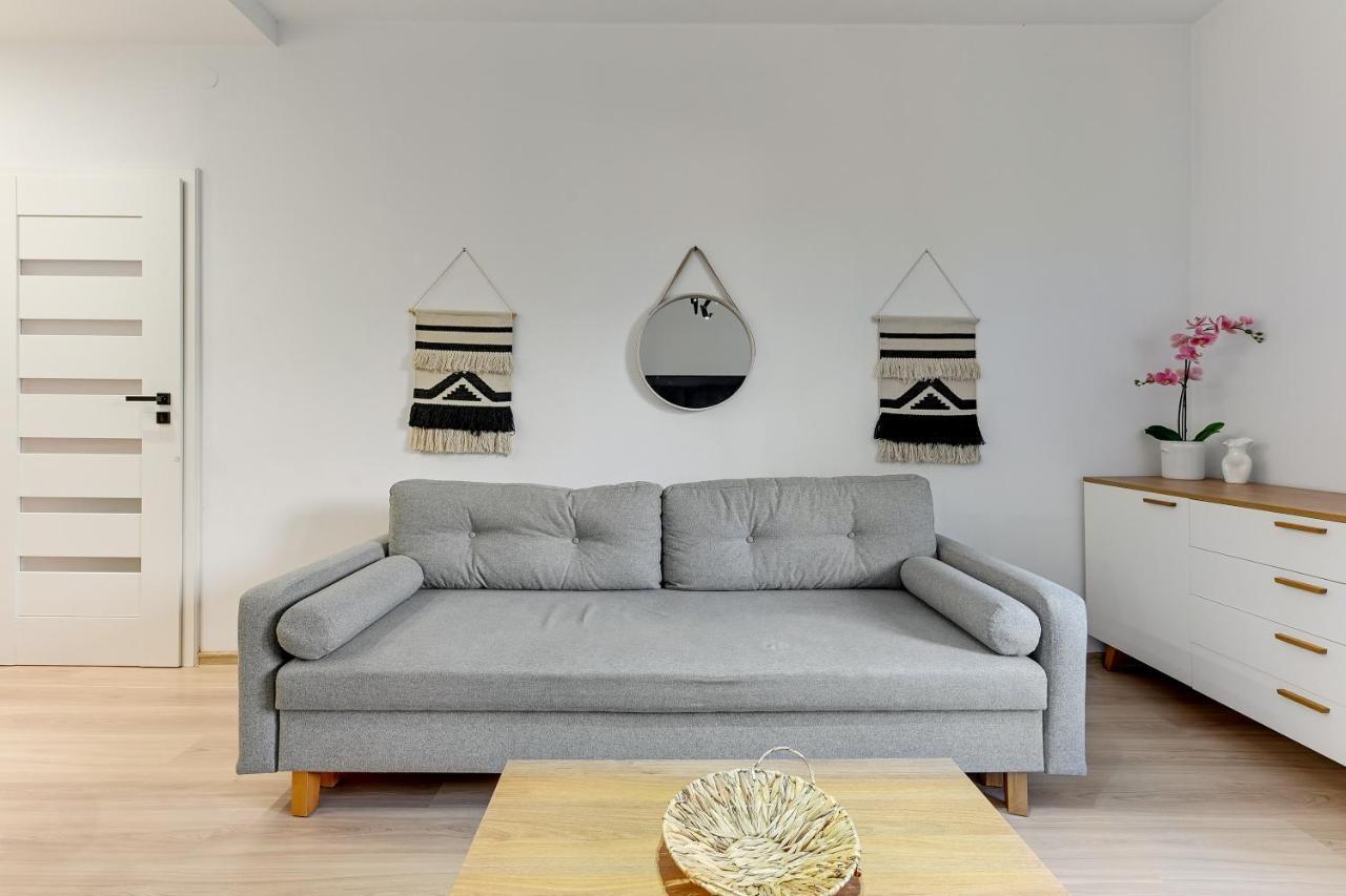 Slowackiego Seaside & Center By Downtown Apartment