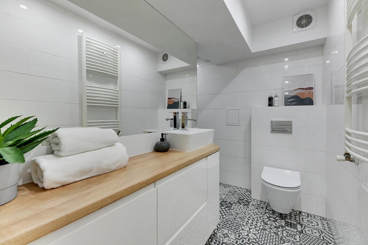 Apartment Slowackiego Seaside & Center By Downtown